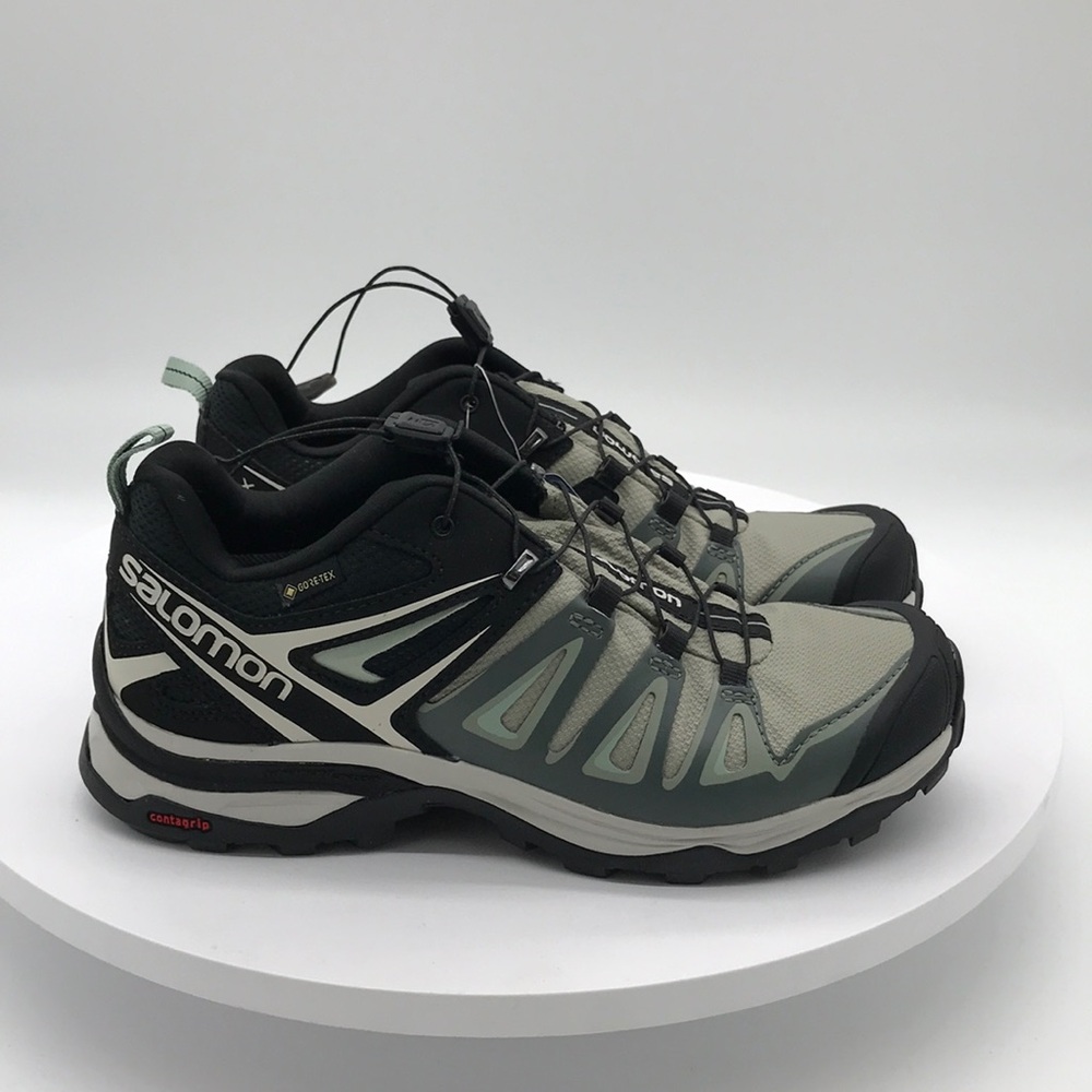 Salomon mens  Hiking Shoes size 7.5 US